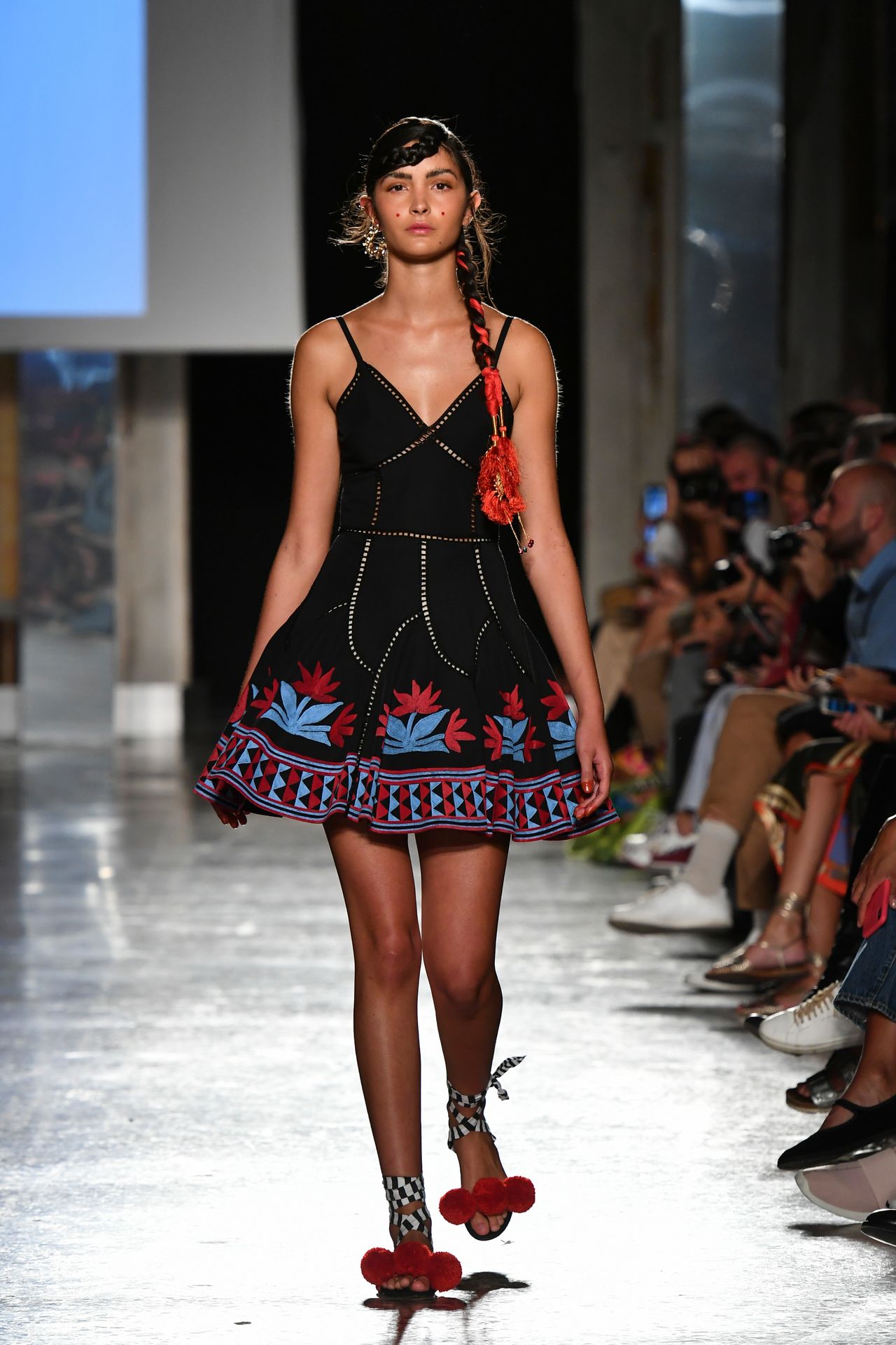 SS_20_RUNWAY_00007 SS_20_RUNWAY_00007
