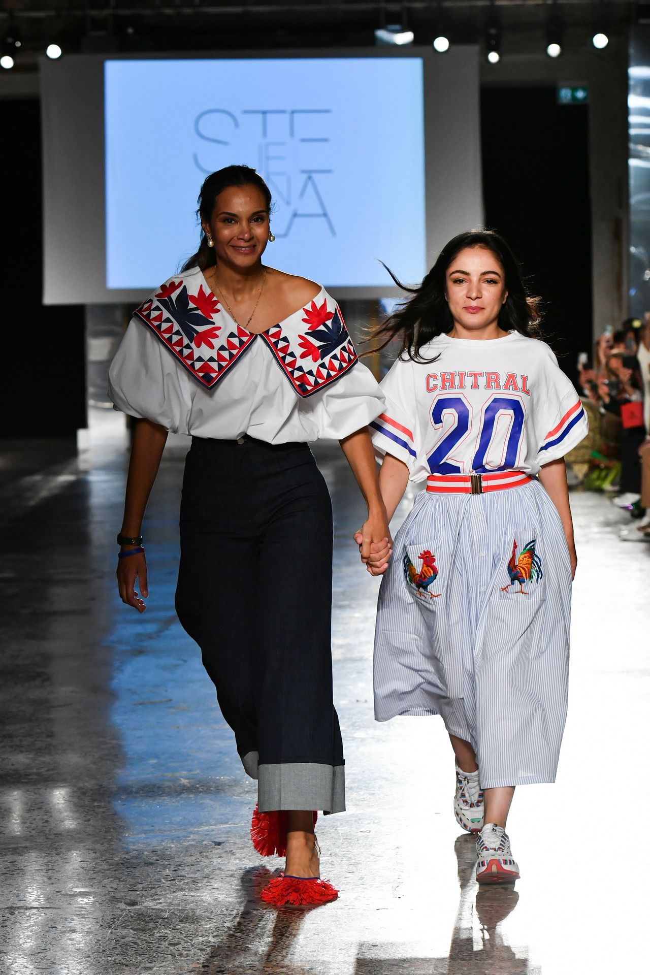 SS_20_RUNWAY_00037 SS_20_RUNWAY_00037